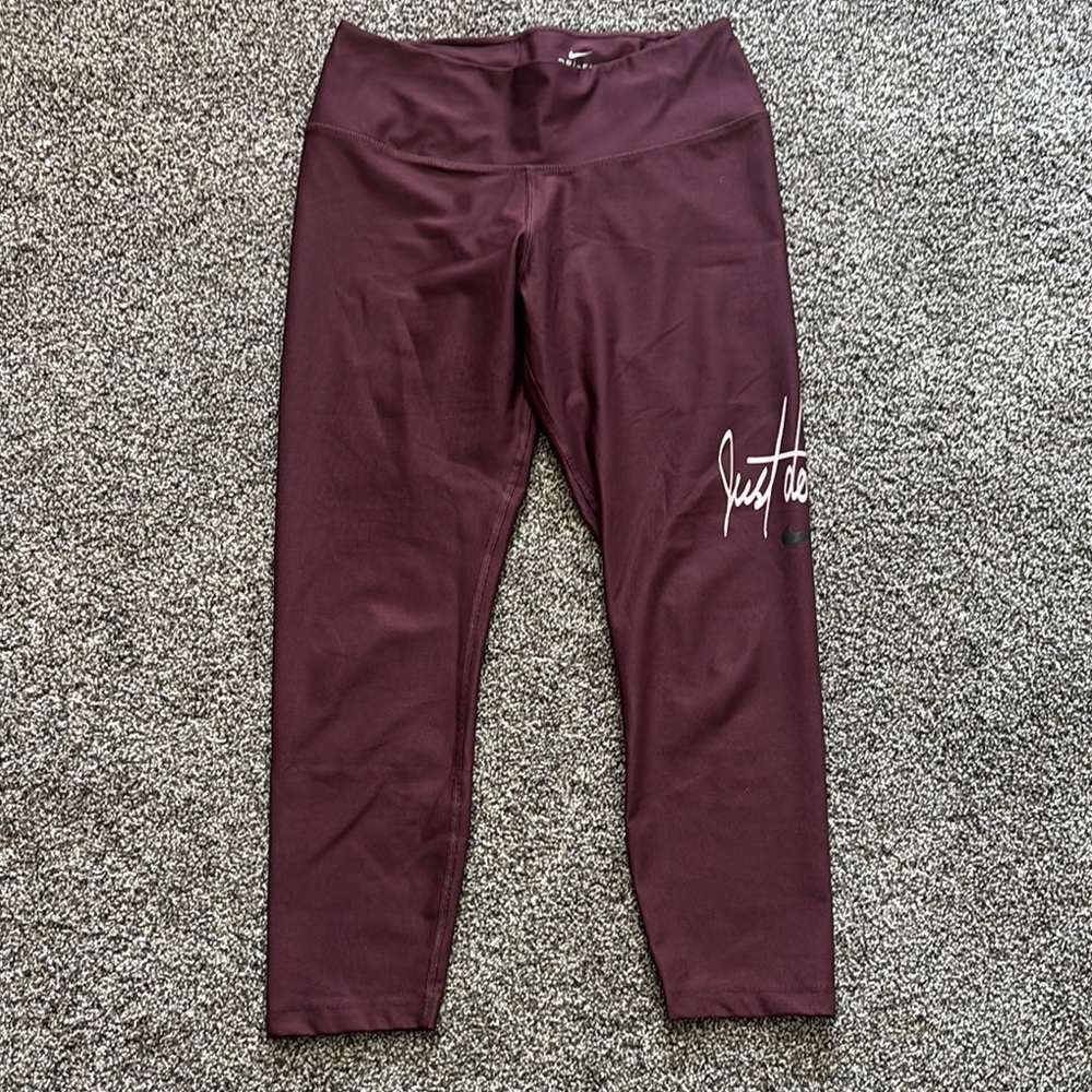 Nike Dri-Fit Women's Maroon Leggings- S
